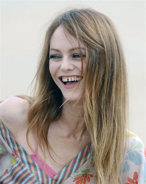 vanessa paradis teeth.